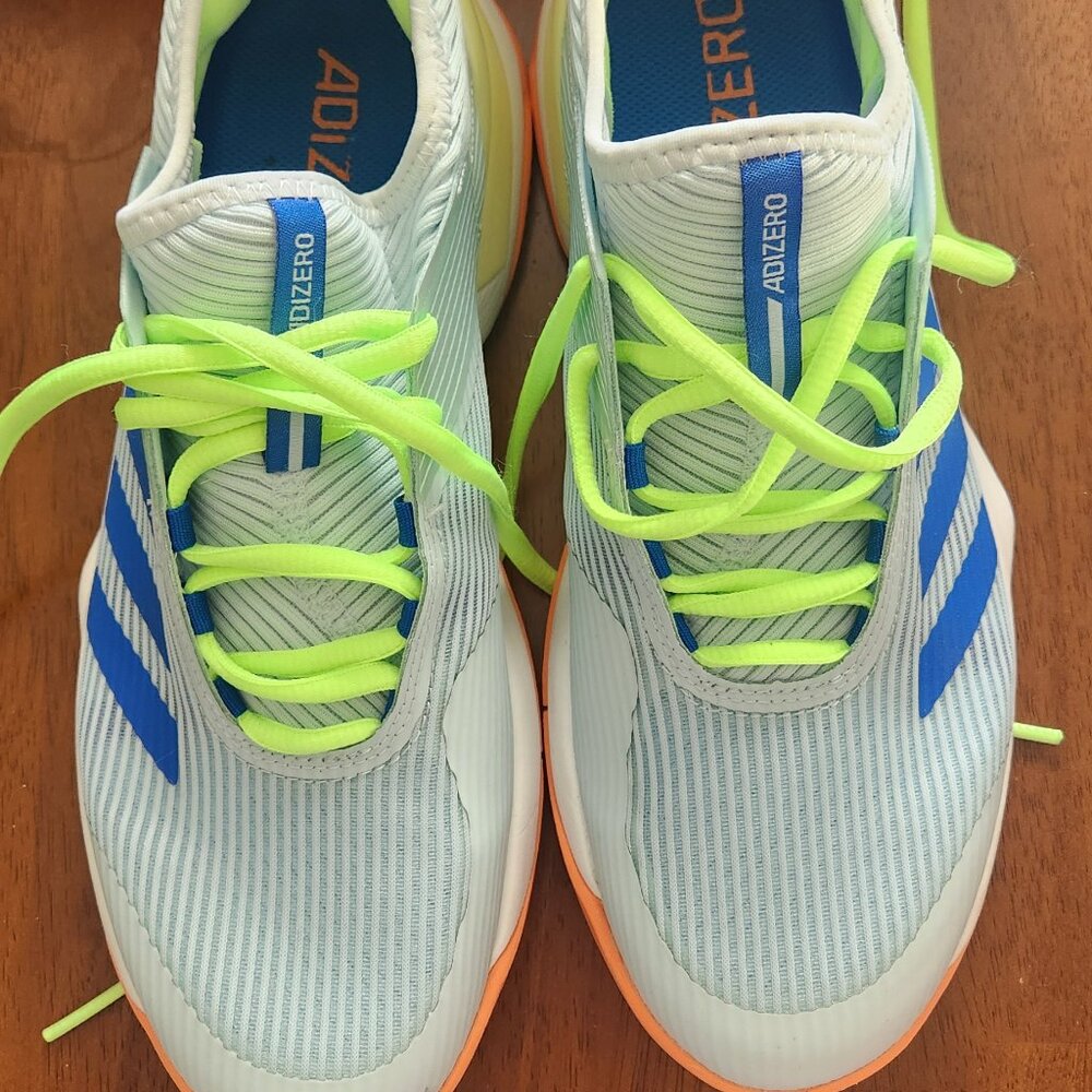 Adidas tennis shoes (Size 7.5)